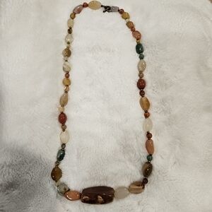 Elegant Multicolor Beaded Necklace